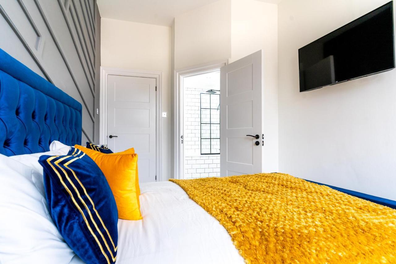 Cheerful 2 Bedroom Homely Apartment, Sleeps 6 Guest Comfy, 3X Double Bed, Parking, Free Wifi, Suitable For Business, Leisure Guest,Glasgow, Glasgow West End, Near City Centre Exterior photo