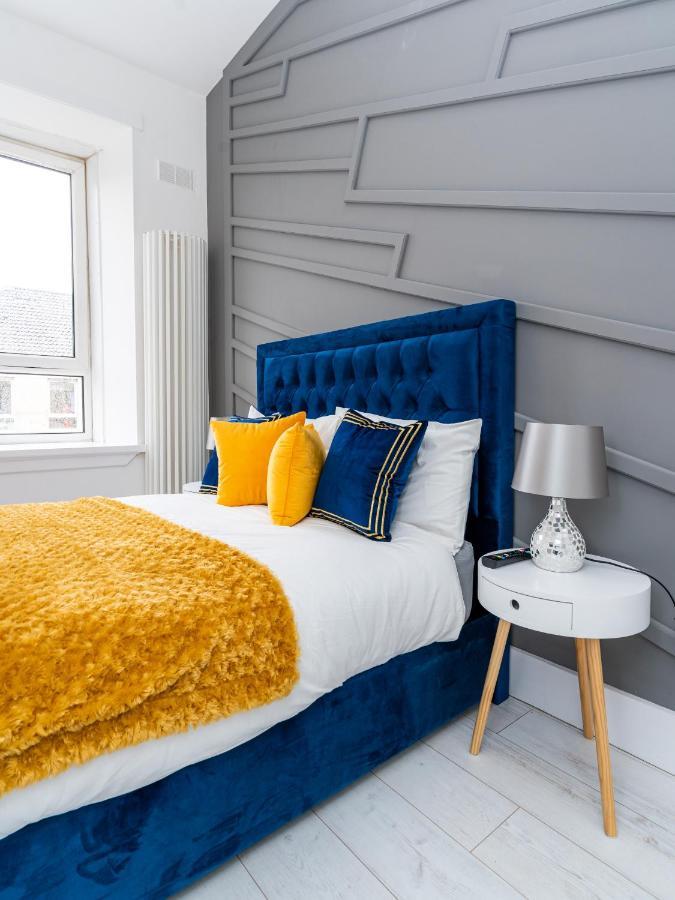 Cheerful 2 Bedroom Homely Apartment, Sleeps 6 Guest Comfy, 3X Double Bed, Parking, Free Wifi, Suitable For Business, Leisure Guest,Glasgow, Glasgow West End, Near City Centre Exterior photo